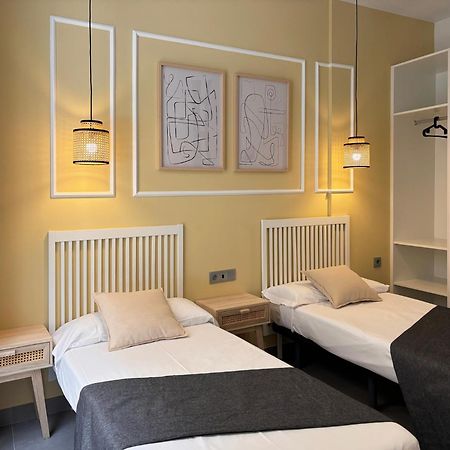 Maritime Apartamentos Cabanal Валенсия Екстериор снимка