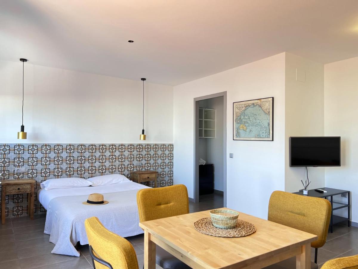 Maritime Apartamentos Cabanal Валенсия Екстериор снимка