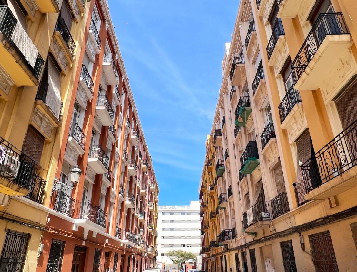Maritime Apartamentos Cabanal Валенсия Екстериор снимка